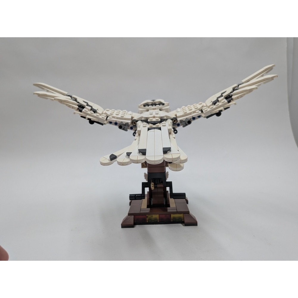 LEGO Harry Potter Hedwig the Owl 75979 Mechanical Flapping Wings Display Model - Picture 4 of 6
